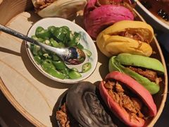 长安一口香肉夹馍-晓长安·新陕菜(曲江店)