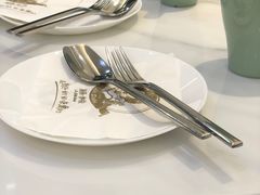 -丽莎沙拉轻食餐厅(国贸店)