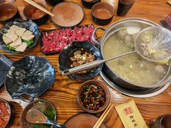 -荣记潮汕牛肉火锅(仙鹤街店)
