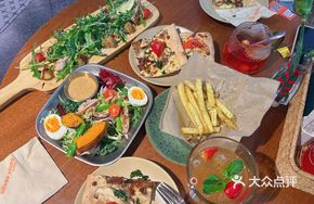 Mediterranean Mixed Grill Skewers