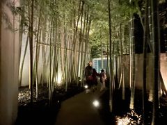 -穹六人间 people 6(岳阳路店)
