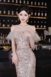 -予白婚纱礼服馆