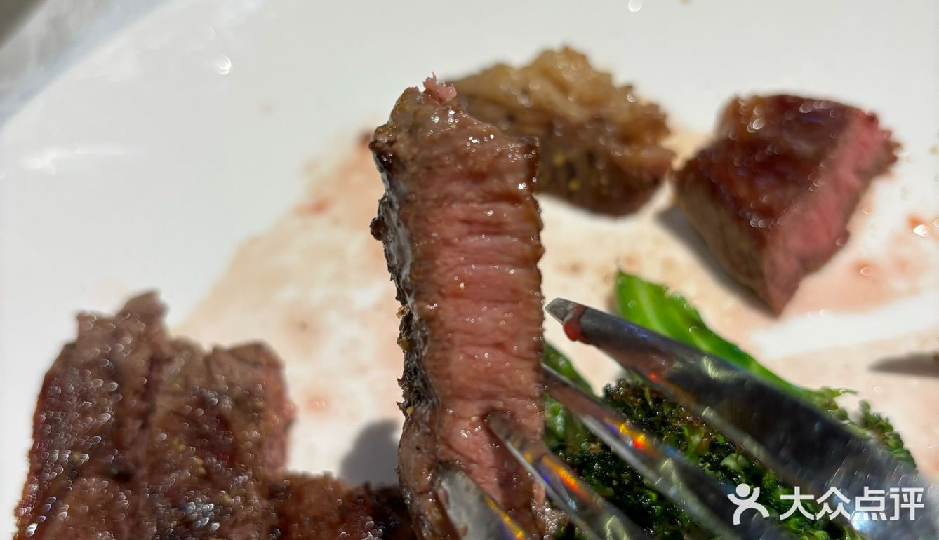 来吃份牛排🥩