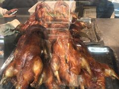 -上海枇杷烤鸭(燕丰商场店)