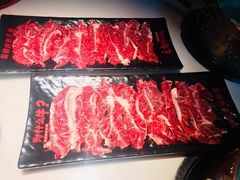 现切鲜嫩牛肉-为什么牛潮汕牛肉火锅(中信广场店)