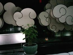 -新盈光·云会所(百丈东路店)