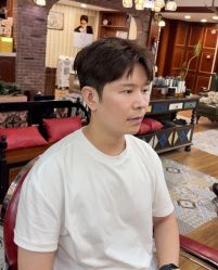 -BarberKiNG男士理发馆Barbershop