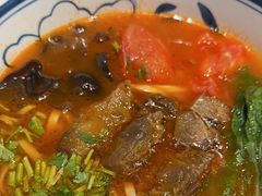 萃选牛腱茄皇面-康师傅私房牛肉面(马泉营奥莱店)