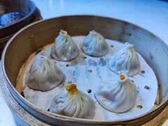 蟹粉小笼包-绿波廊(豫园店)