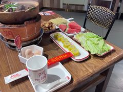 -阿润打边炉·鲜切鸡煲(华漕店)