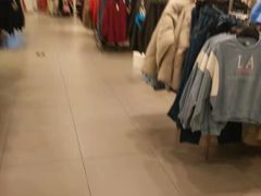 -H&M(华润万象城店)