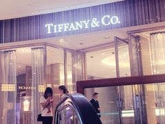 -Tiffany & Co.蒂芙尼
(广州太古汇店)