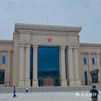 改造后重新开放，需要提前在小程序上预约进入