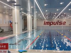 -英派斯健身旗舰店(海信国际中心馆)