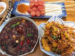 -包整·丝娃娃(一览甲秀楼风景店)