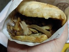 -老北京烧饼夹肉(北洼路店)