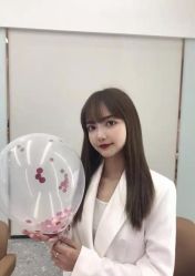 -时尚殿堂明星门店