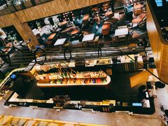 -The ROOF (通盈中心店)