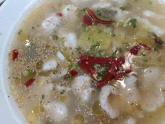 -乐达酸菜鱼面(山师东路店)