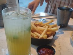 -必胜客(港城新天地店)