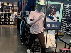 -迪卡侬(越秀公园店)