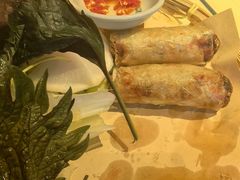 -大头虾越式风味餐厅(光明广场店)