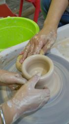 -泥娃娃DIY陶吧(易生活购物公园店)