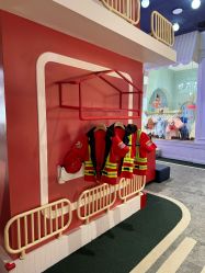 -奈尔宝·儿童乐园·亲子餐厅(华采天地店)