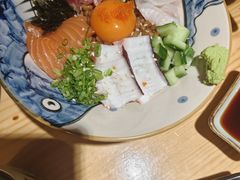-晶吉·居酒屋·烧鸟·生鱼饭(中山区民主广场店)