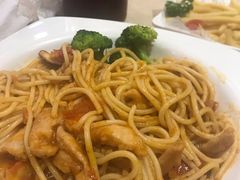 -佰搭果·广式茶餐厅(西华路店)