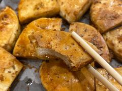 料理烤特色火烧-老东镇啤酒屋海鲜加工·蒸汽海鲜·海鲜烧烤(台东店)