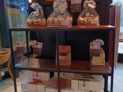 面包甜点陈列柜-原麦山丘(望京小街店)