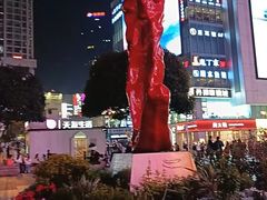 -观音桥步行街