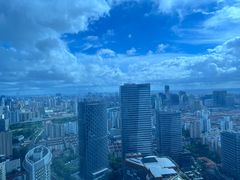 -上海龙之梦万丽酒店