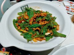 -绿草地·湘菜(7mall店)