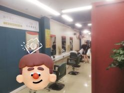 -卡木里发型工作室