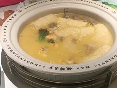 -领鲜天下·焗海鲜·花胶鸡(天目里店)