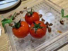 番茄脆菇沙拉-小大董·烤鸭(五棵松店)