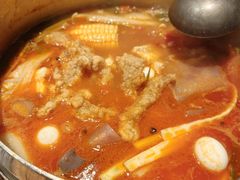 -亮欢寨酸汤鱼(沙冲路店)