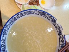 -桥香园云南过桥米线(金马碧鸡店)