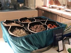-海口绿发希尔顿酒店-田园汇自助餐·三文鱼·海鲜