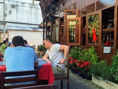 -Dash Teak House