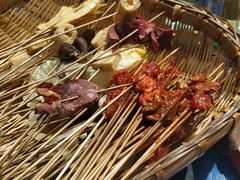 -马路边边 传媒大学店