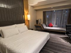 -青岛富力艾美酒店