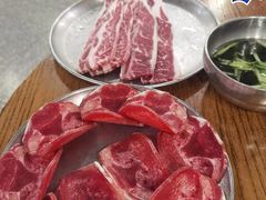 -姜虎东白丁韩国烤肉(吉利大厦店)
