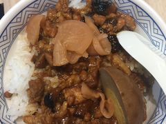 卤肉饭-吉野家(凯旋购物广场店)