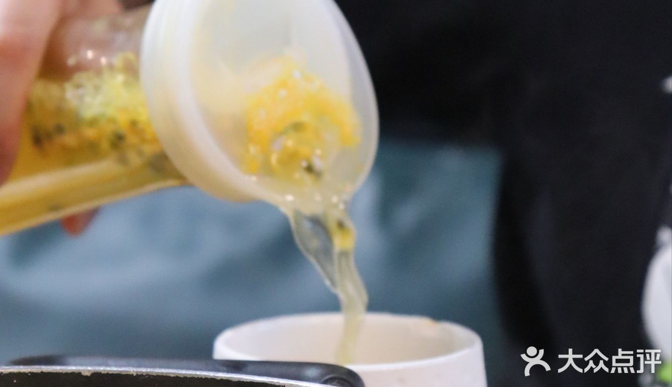百香果还能煮火锅？绝了