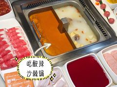 -海底捞火锅鲜切牛肉主题店(长寿路店)