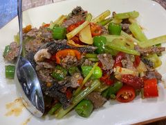 牛三宝-南雄雄州土菜餐厅(粤北大厦店)