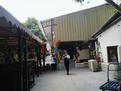 -光头佬室内钓虾场·烧烤·团建·亲子(中山八路店)